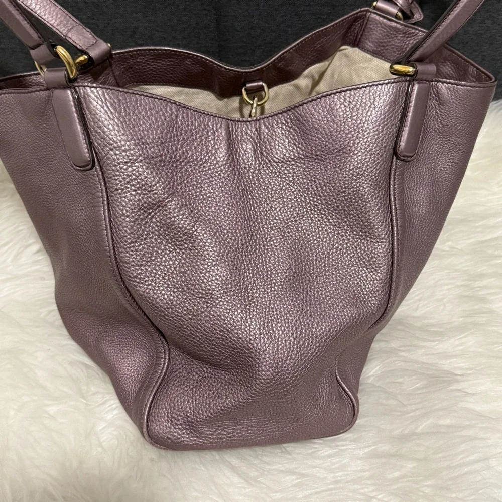 Gucci Dusty Mauve Leather Shoulder Bag with Tassel